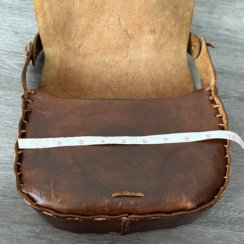 Vintage Brown Embossed Leather Bag - Picture 12 of 14